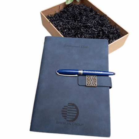 Keep it sleek and professional with our Simple Plain Gift Box. This minimalist design is perfect for corporate gifting, offering a clean and sophisticated way to present your gifts. Versatile and timeless, it’s ideal for any occasion, from client thank-yous to employee recognition.