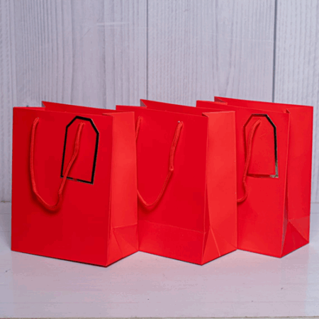 Red Glossy Gift Bags with Tags – Premium Packaging for Corporate & Personal Gifts | Etoda Gifts